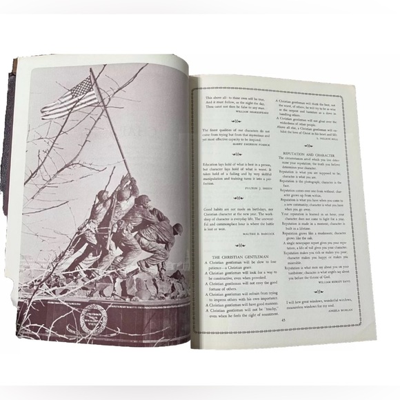 Vintage Inspirational Hardcover Book The Treasure Chest By Charles L Wallis 1965 - Picture 6 of 13